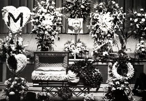 how did marvin gayes father died